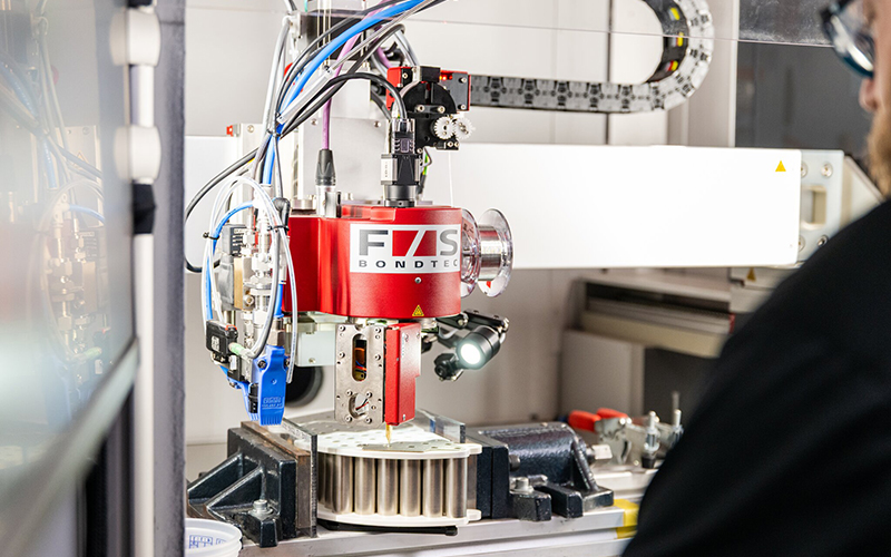 0-NewKensington-Capabilities-BatteryPackProduction-1025-4391